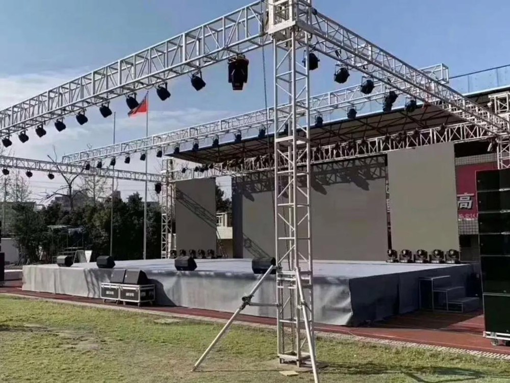 舞台搭建与会场布置